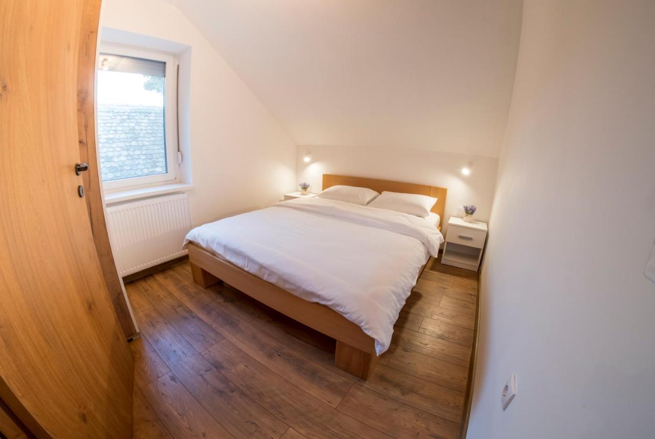 Petlov Salas Rooms Novi Sad Ngoại thất bức ảnh
