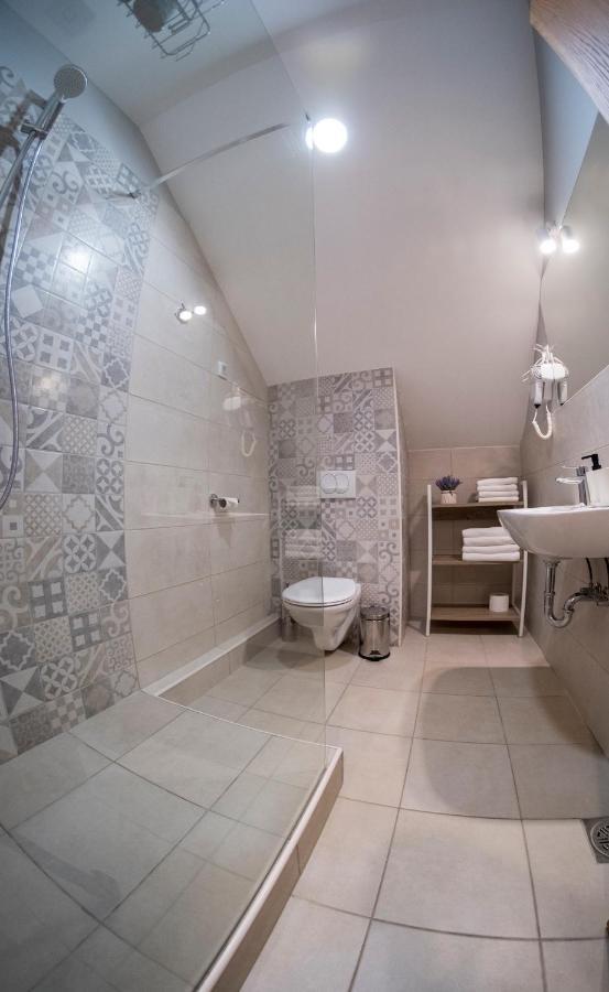 Petlov Salas Rooms Novi Sad Ngoại thất bức ảnh