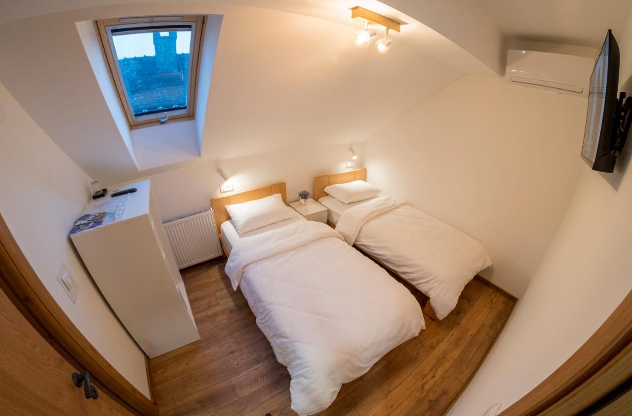 Petlov Salas Rooms Novi Sad Ngoại thất bức ảnh