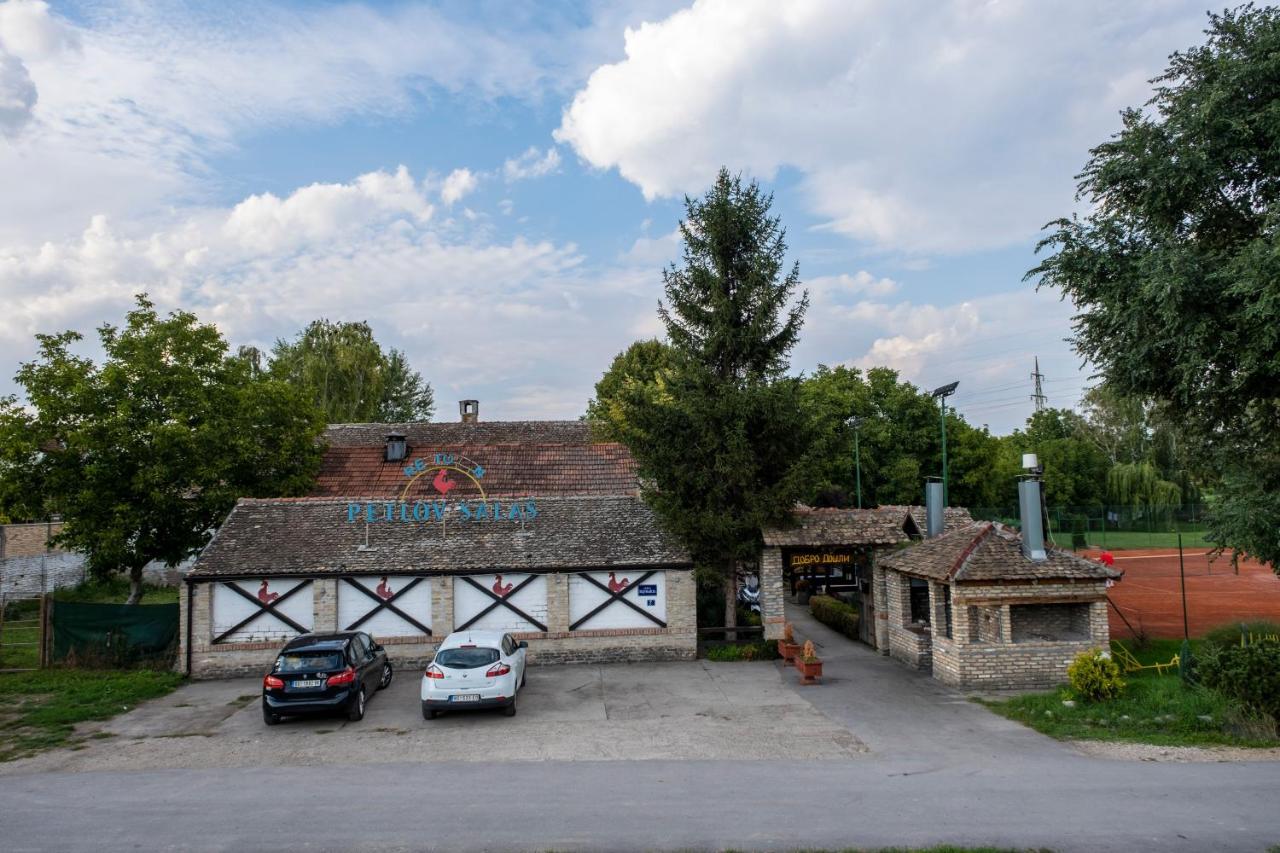 Petlov Salas Rooms Novi Sad Ngoại thất bức ảnh